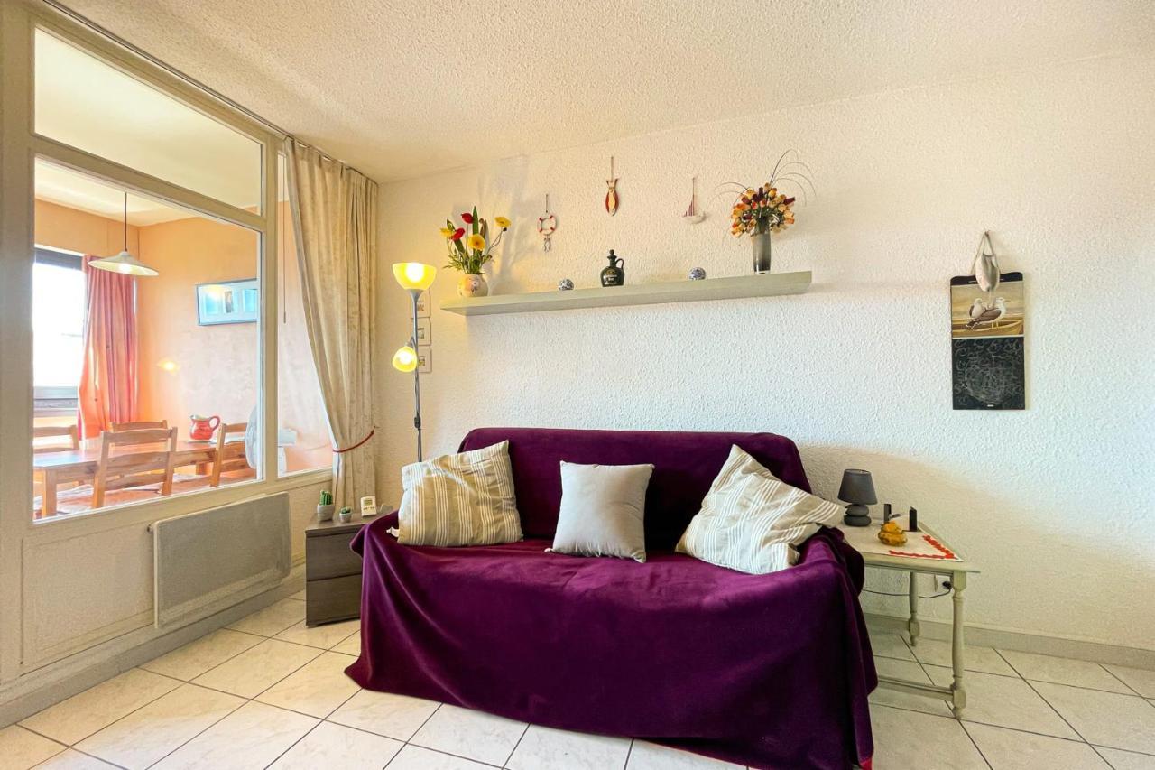 Bright Apartment With Pool Fréjus المظهر الخارجي الصورة